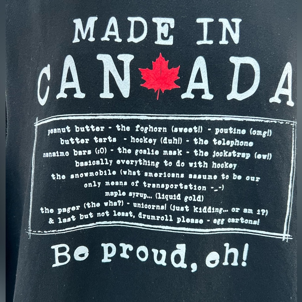 BLUENOTES | Black Sleeveless Vest Hoodie Sweater “Made in Canada “ - Picture 7 of 11